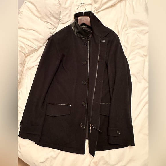 Ermenegildo Zegna wool and cashmere blend jacket - lamb skin leather details.